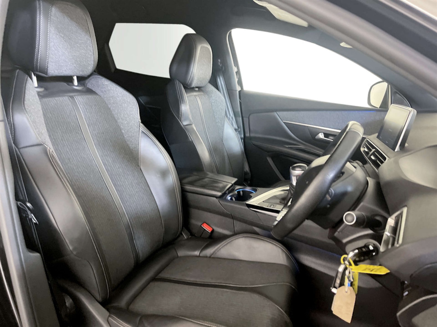 Used Peugeot 3008 2018 for sale - 77453637: Photo 13