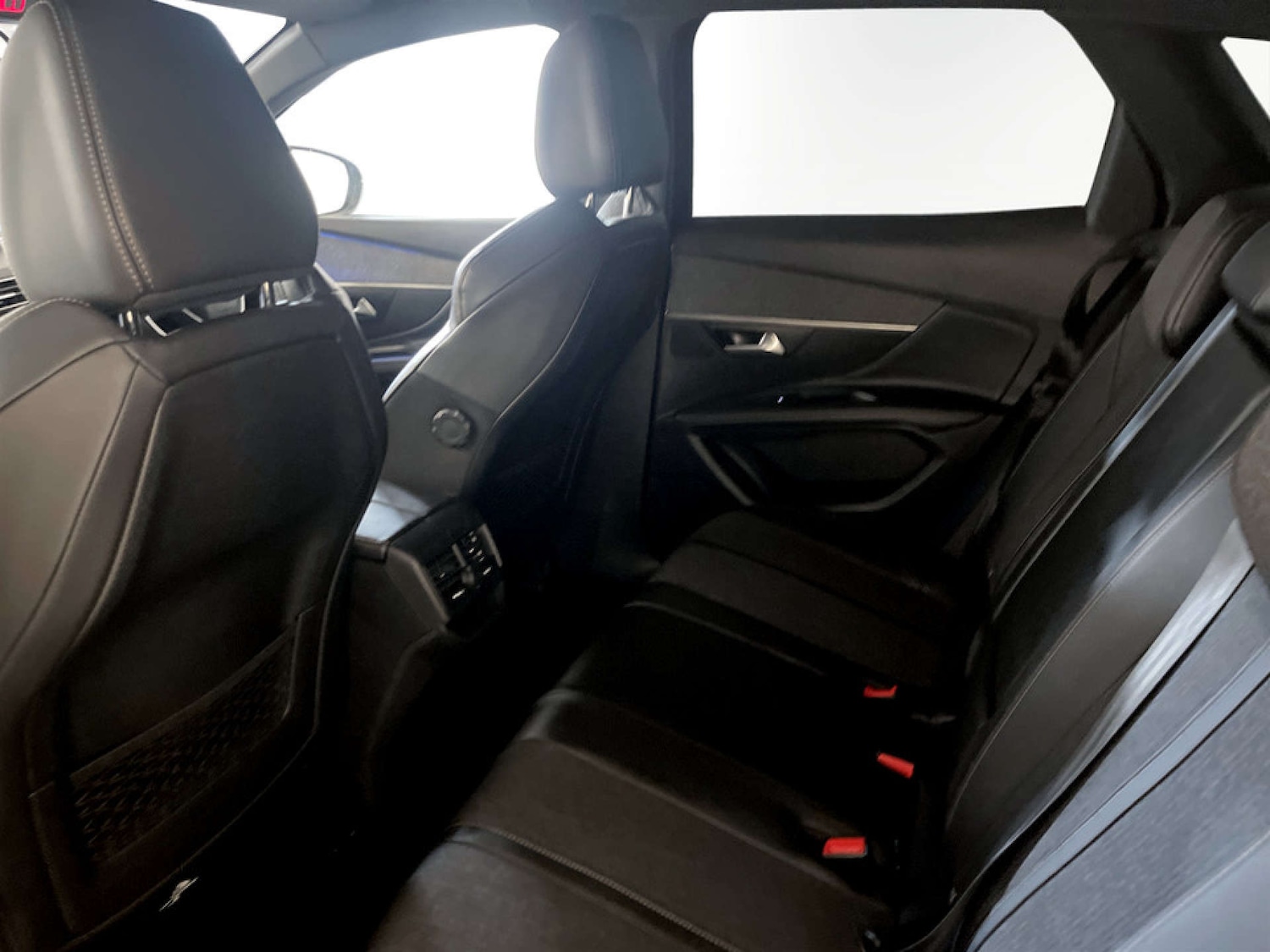 Used Peugeot 3008 2018 for sale - 77453637: Photo 14