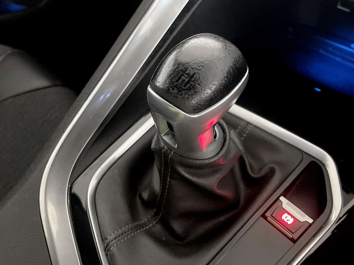 Used Peugeot 3008 2018 for sale - 77453637: Photo 26