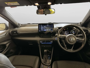 Used Toyota Yaris 2020 for sale - 78353533: Photo