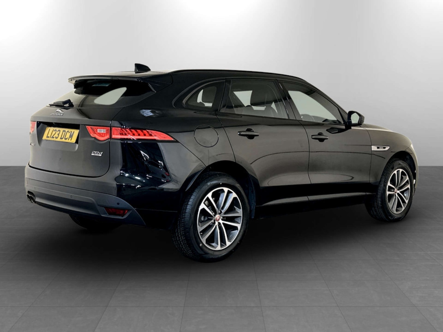 Used Jaguar F-Pace 2019 for sale - 77581112: Photo 10