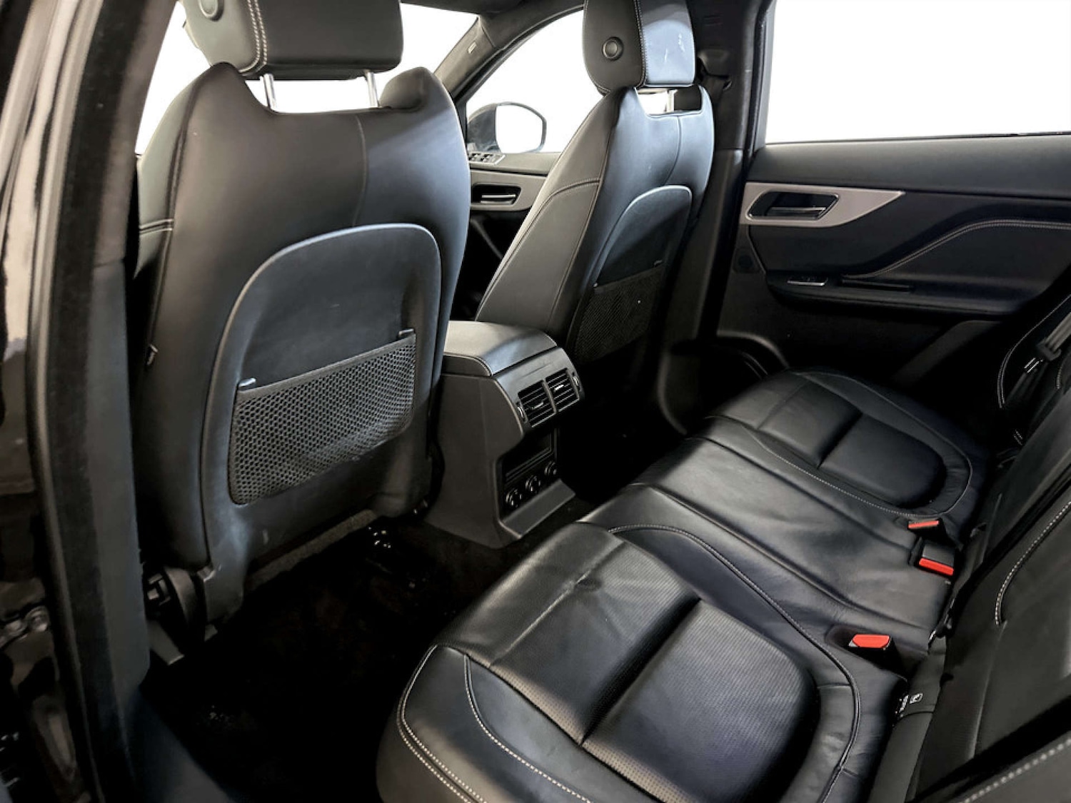 Used Jaguar F-Pace 2019 for sale - 77581112: Photo 14