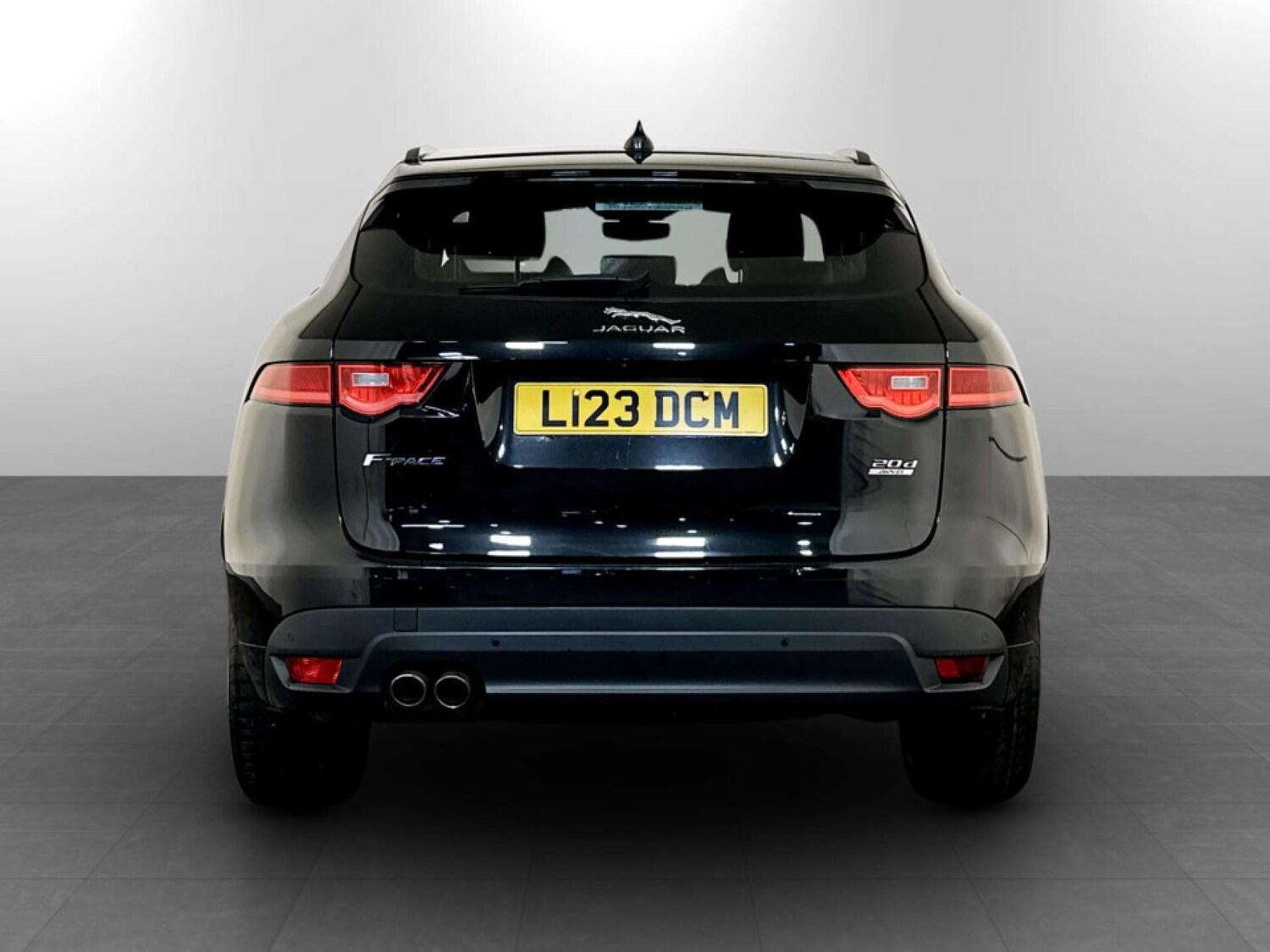 Used Jaguar F-Pace 2019 for sale - 77581112: Photo 9