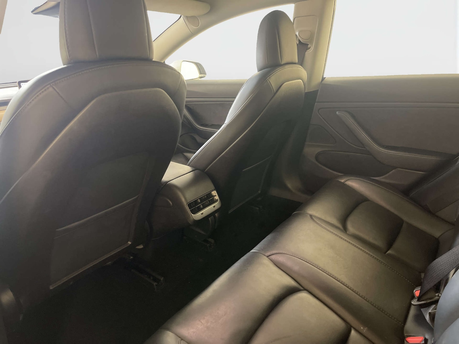 Used Tesla Model 3 2020 for sale - 77950419: Photo 14