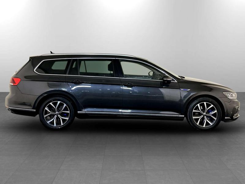 Used Volkswagen Passat 2021 for sale - 77088180: Photo 11