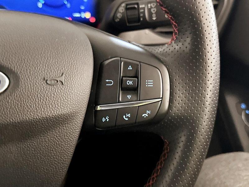 Used Ford Focus 2022 for sale - 76782168: Photo 19