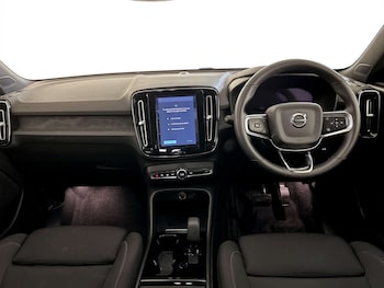 Used Volvo XC40 2022 for sale - 77434624: Photo