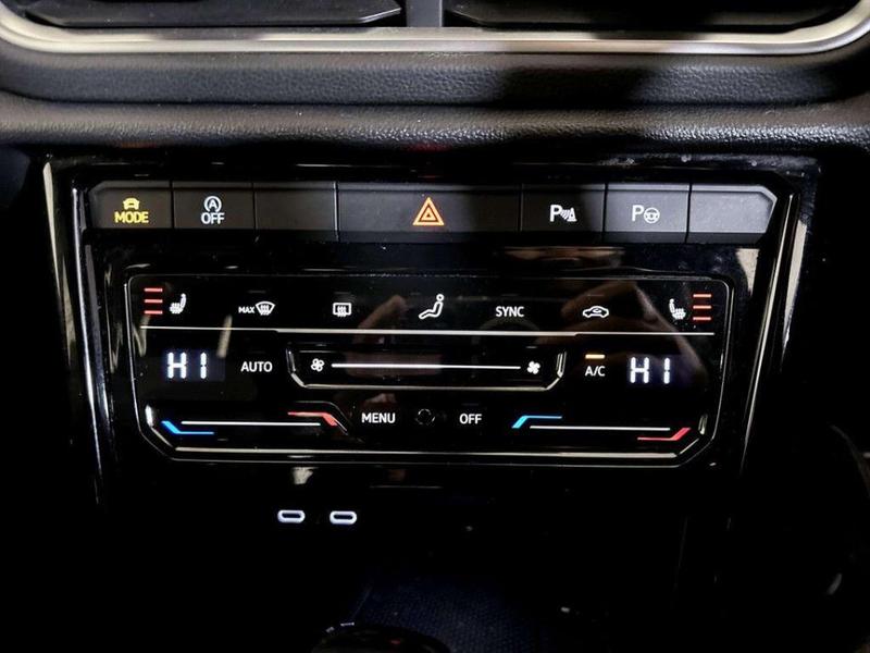 Used Volkswagen T-Roc 2022 for sale - 76825943: Photo 25