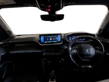 Used Peugeot 2008 2021 for sale - 77667838: Photo