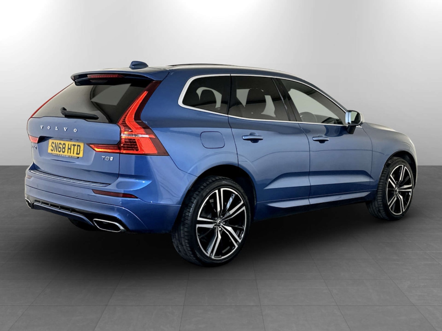 Used Volvo XC60 2018 for sale - 77185761: Photo 10