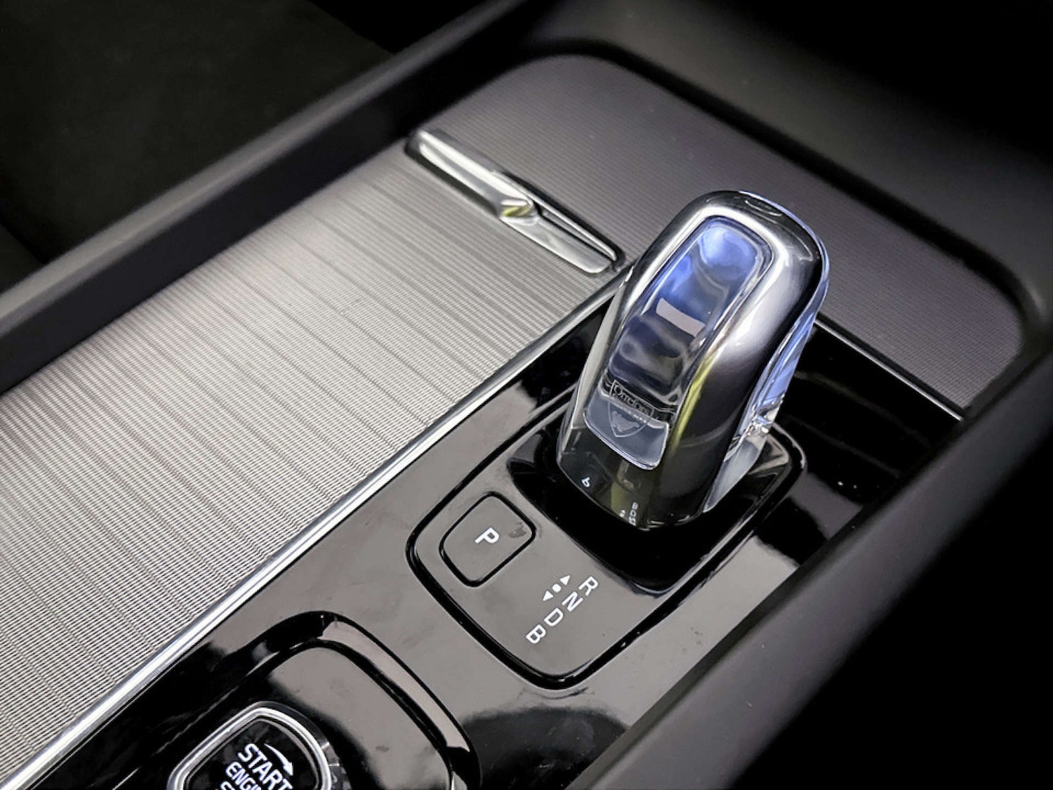 Used Volvo XC60 2018 for sale - 77185761: Photo 28