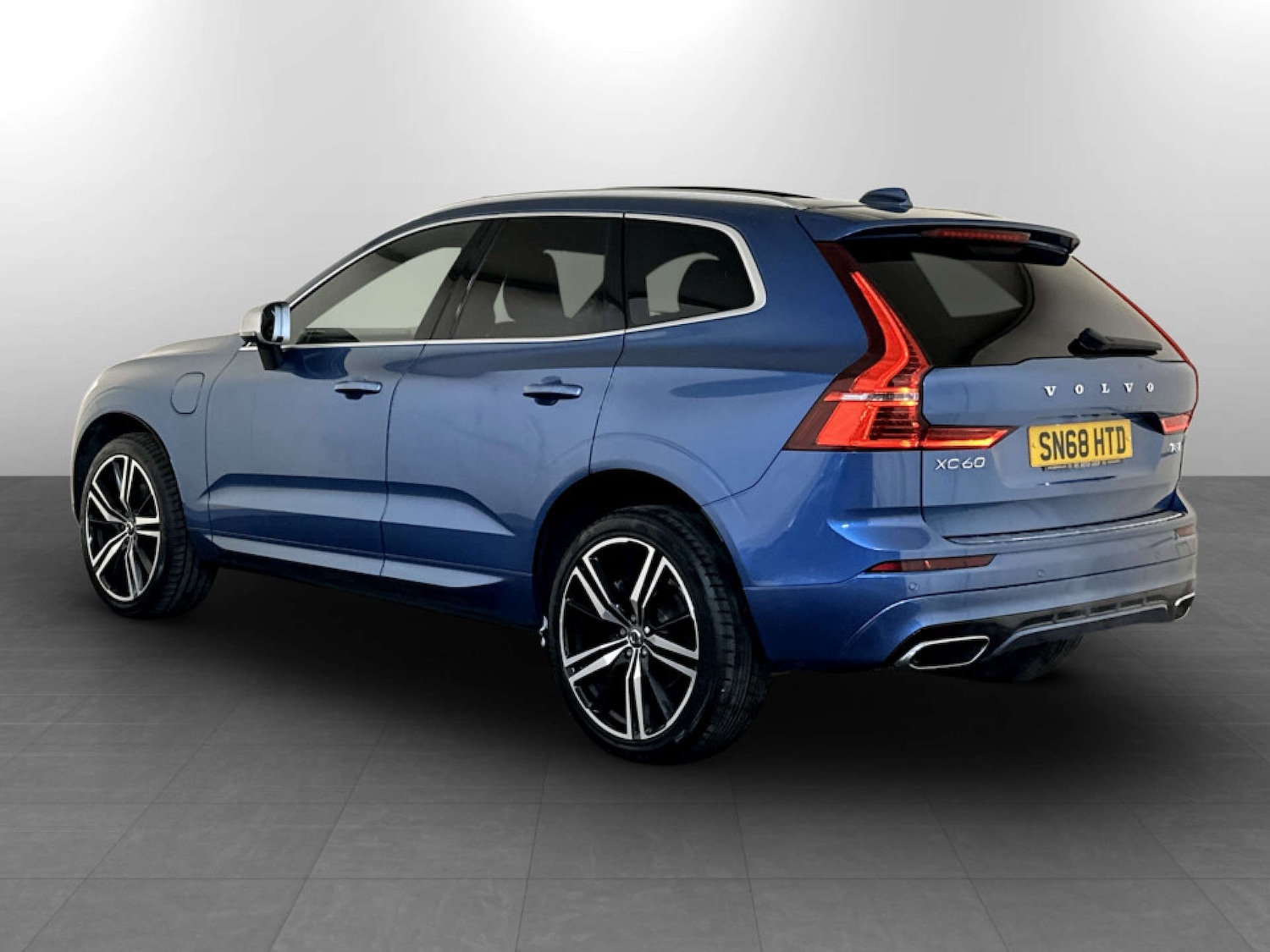 Used Volvo XC60 2018 for sale - 77185761: Photo 8
