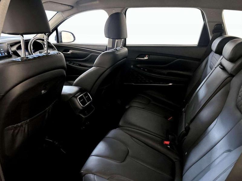 Used Hyundai Santa Fe 2018 for sale - 76826088: Photo 14