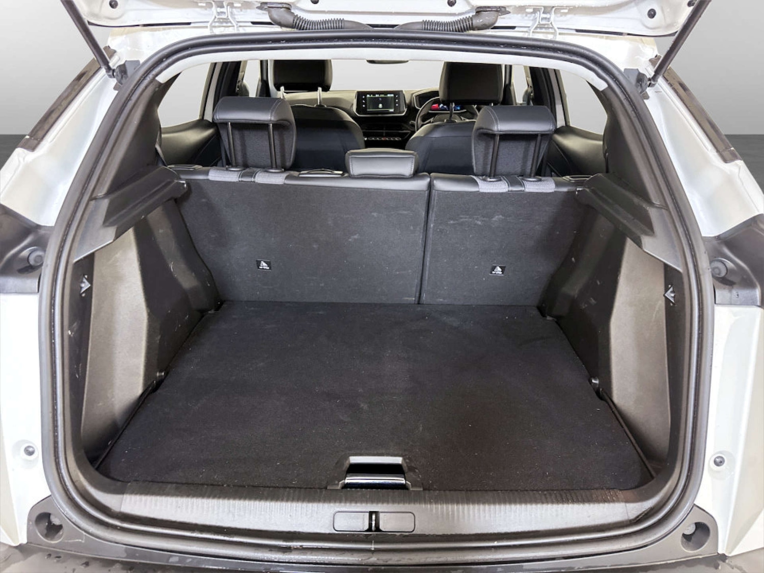 Used Peugeot 2008 2022 for sale - 77186076: Photo 15