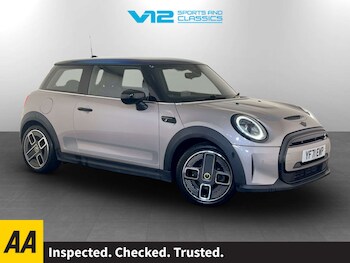 Used MINI Hatch 2021 for sale - 77523340: Photo