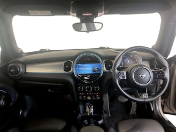 Used MINI Hatch 2021 for sale - 77523340: Photo