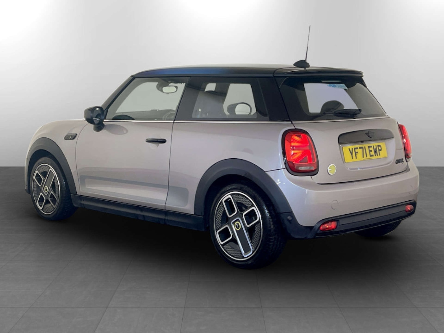 Used MINI Hatch 2021 for sale - 77523340: Photo 8