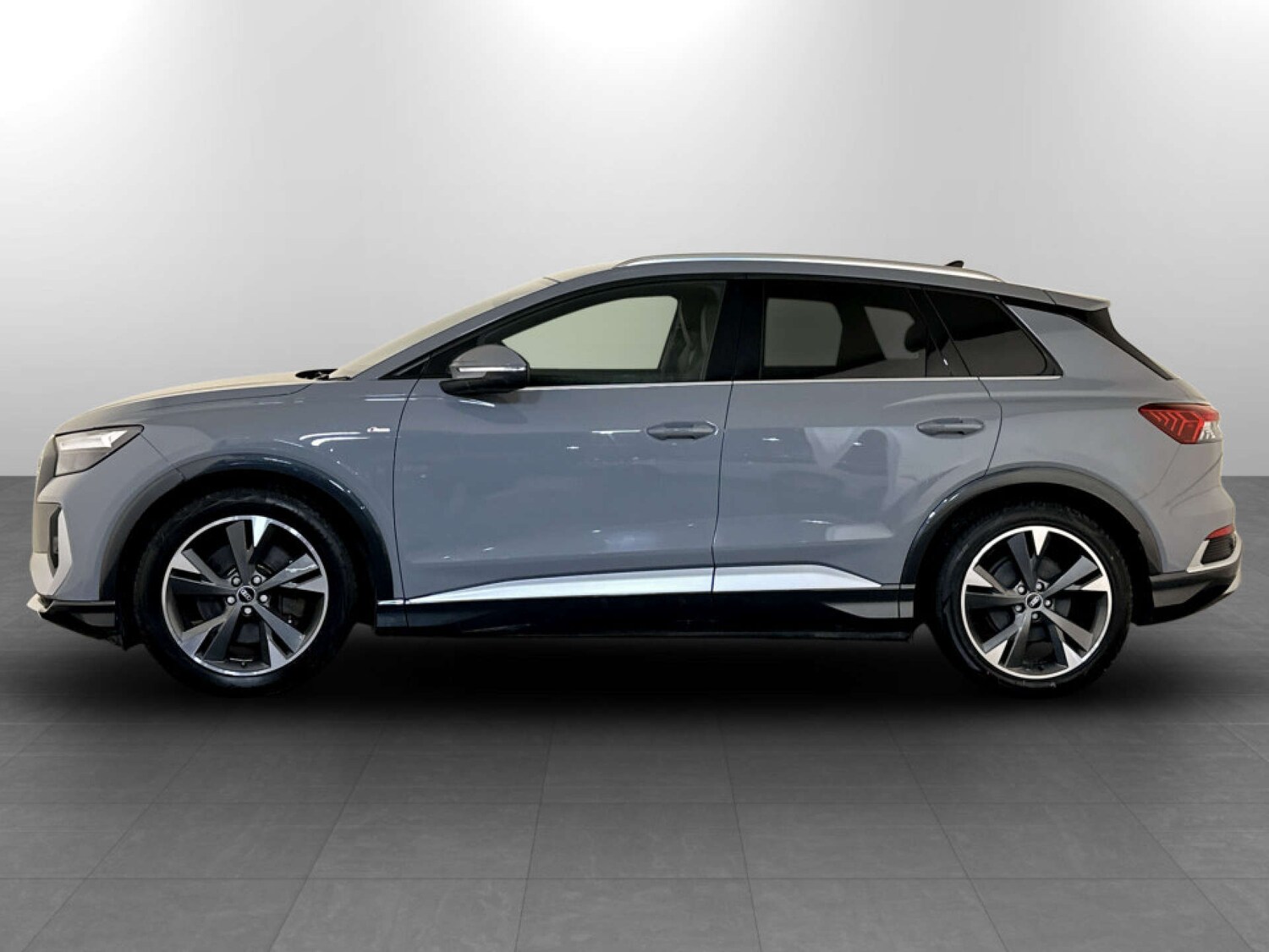 Used Audi Q4 e-tron 2022 for sale - 77495053: Photo 7