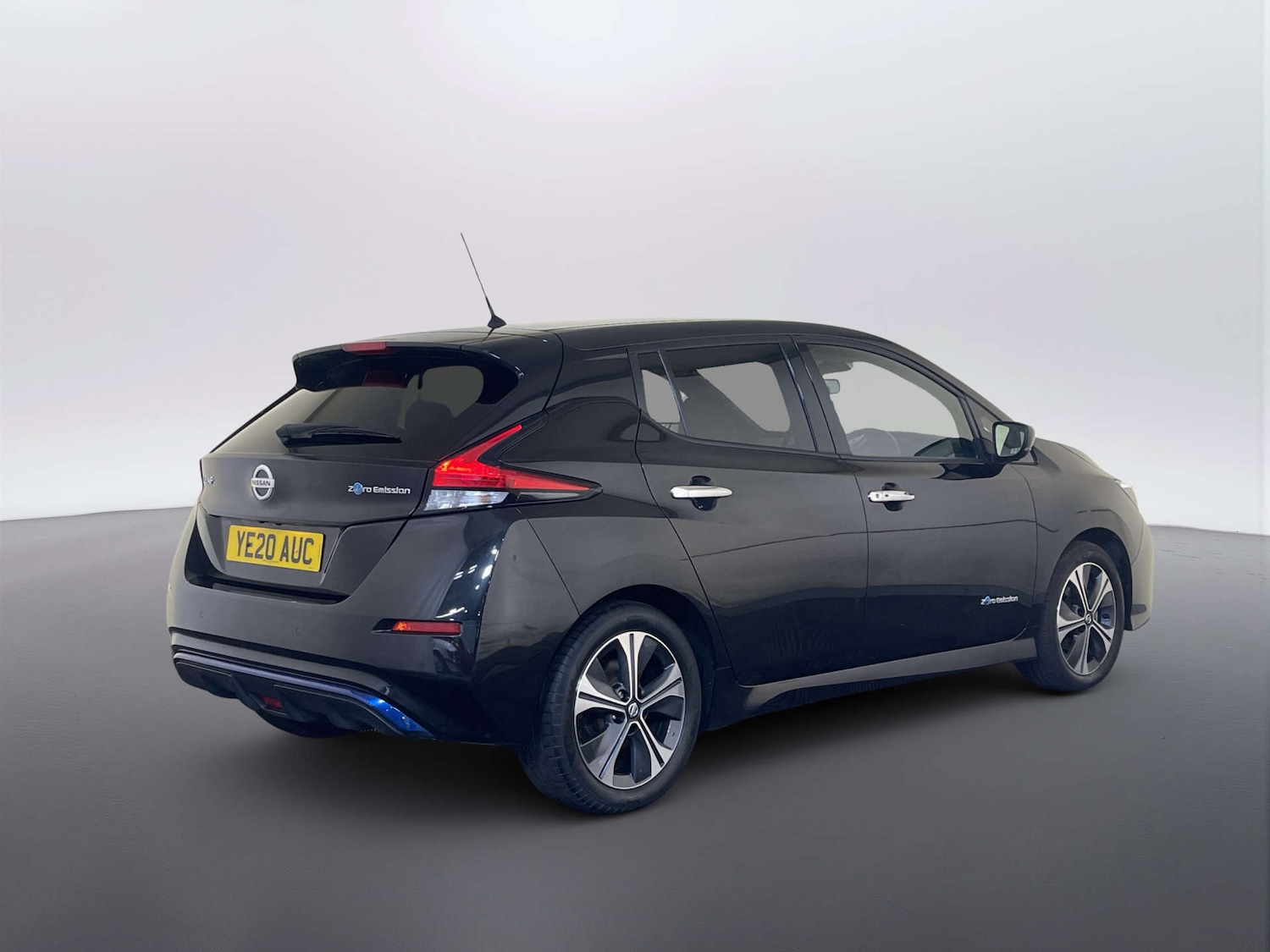 Used Nissan Leaf 2020 for sale - 78091332: Photo 10