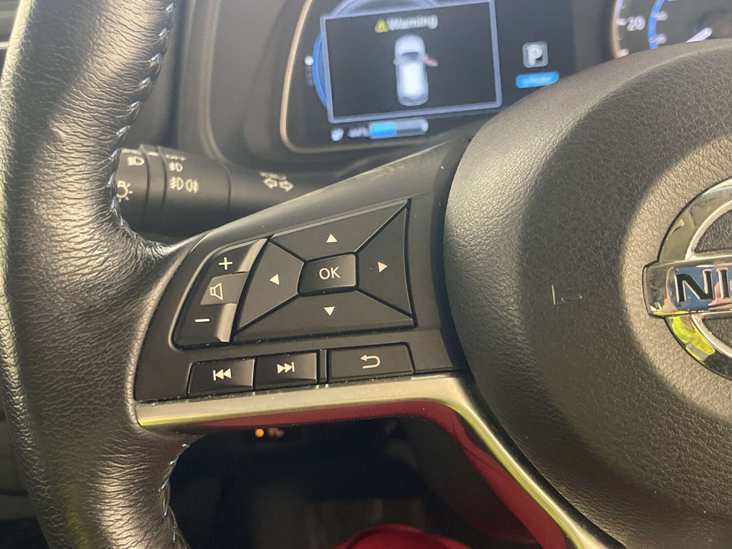 Used Nissan Leaf 2020 for sale - 78091332: Photo 17