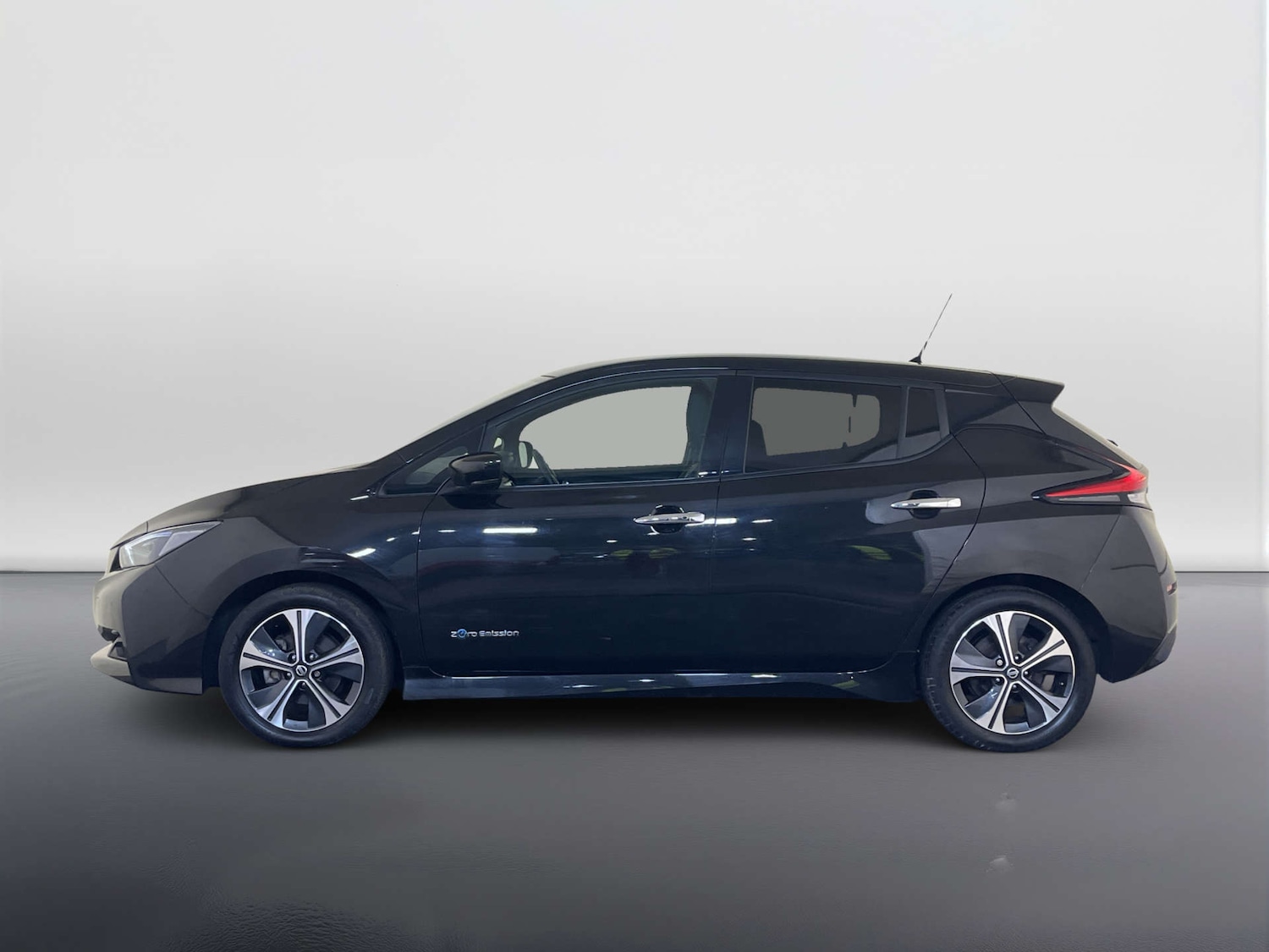 Used Nissan Leaf 2020 for sale - 78091332: Photo 7