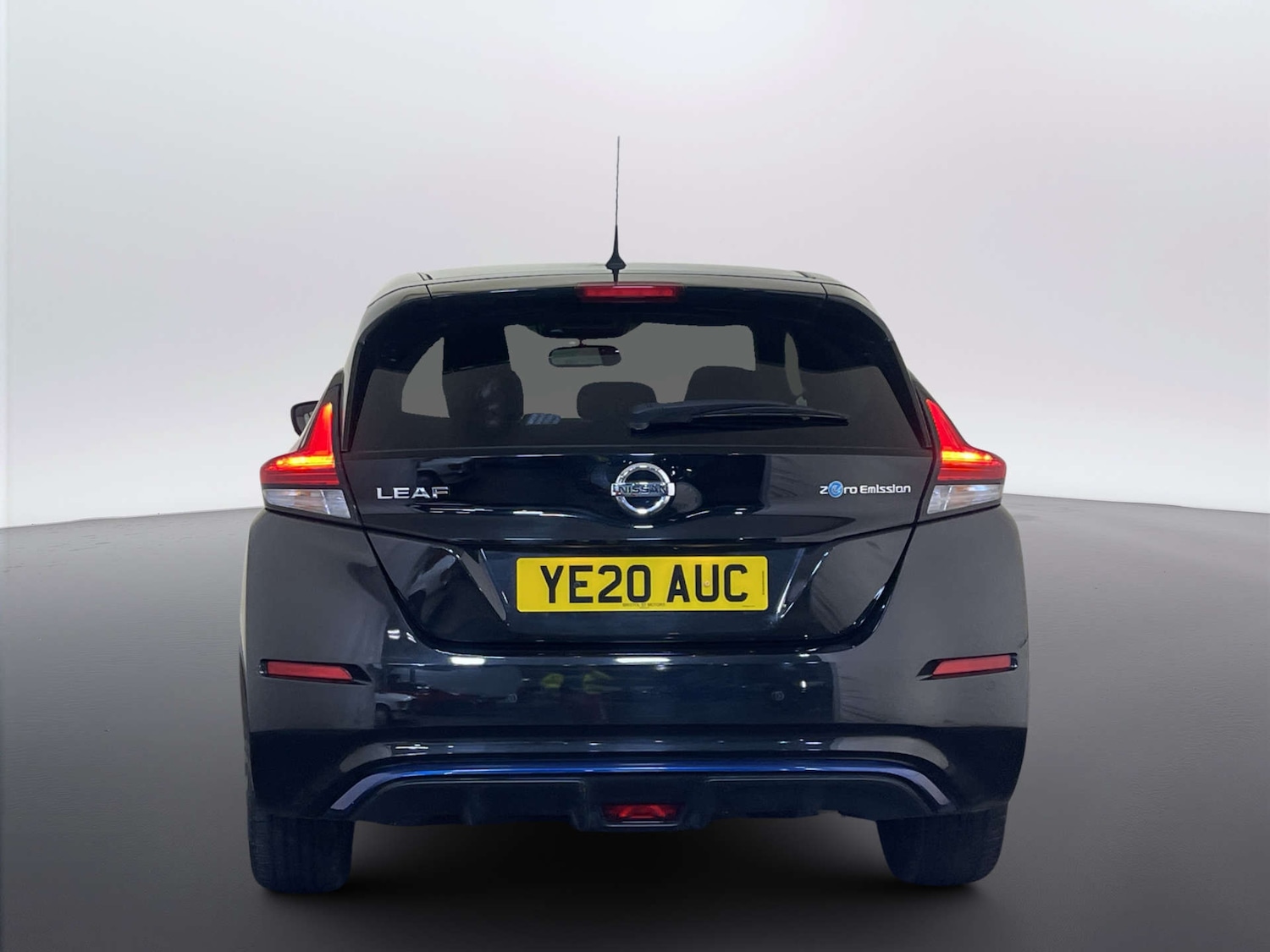 Used Nissan Leaf 2020 for sale - 78091332: Photo 9