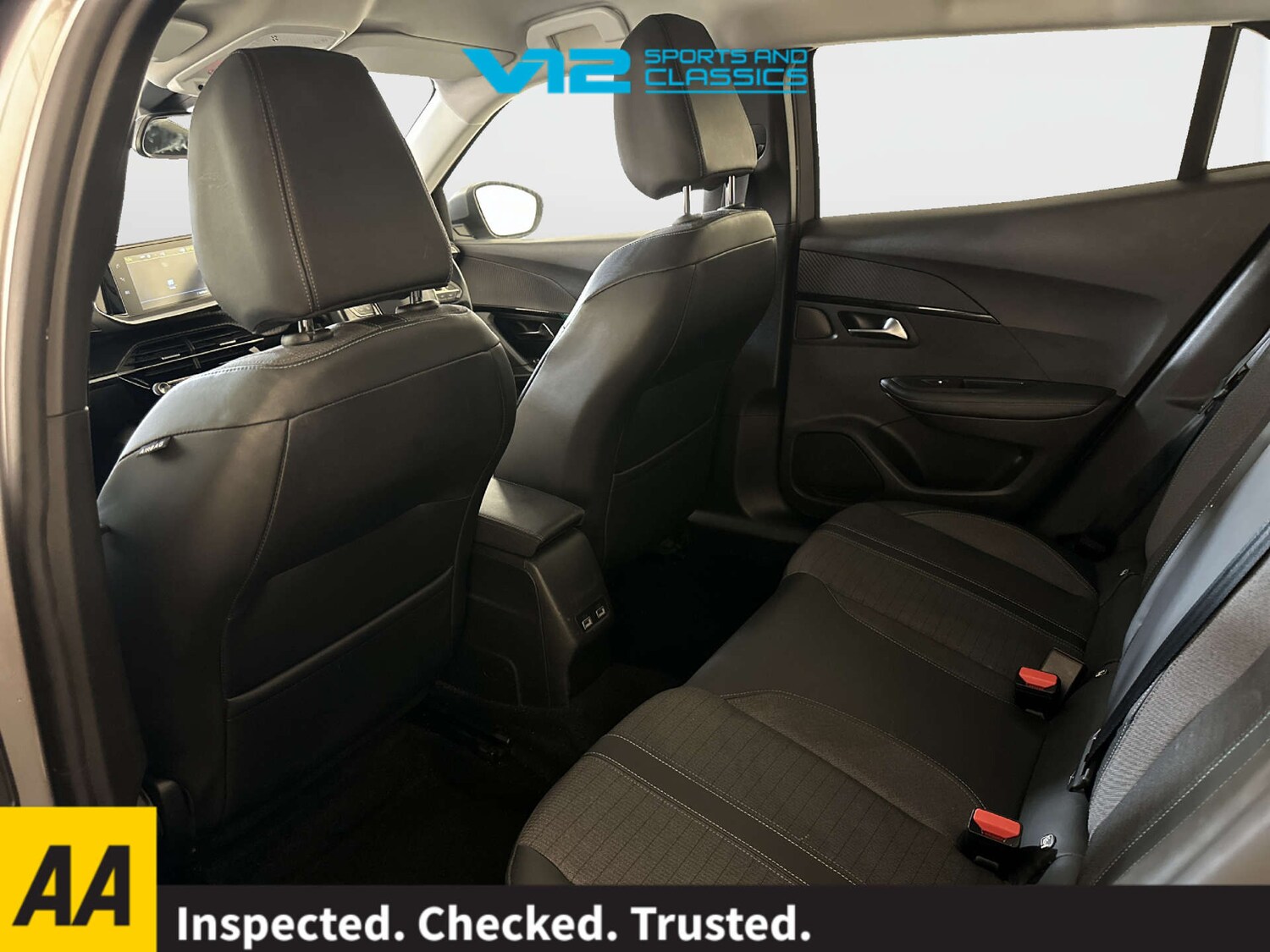 Used Peugeot 2008 2021 for sale - 77813617: Photo 14