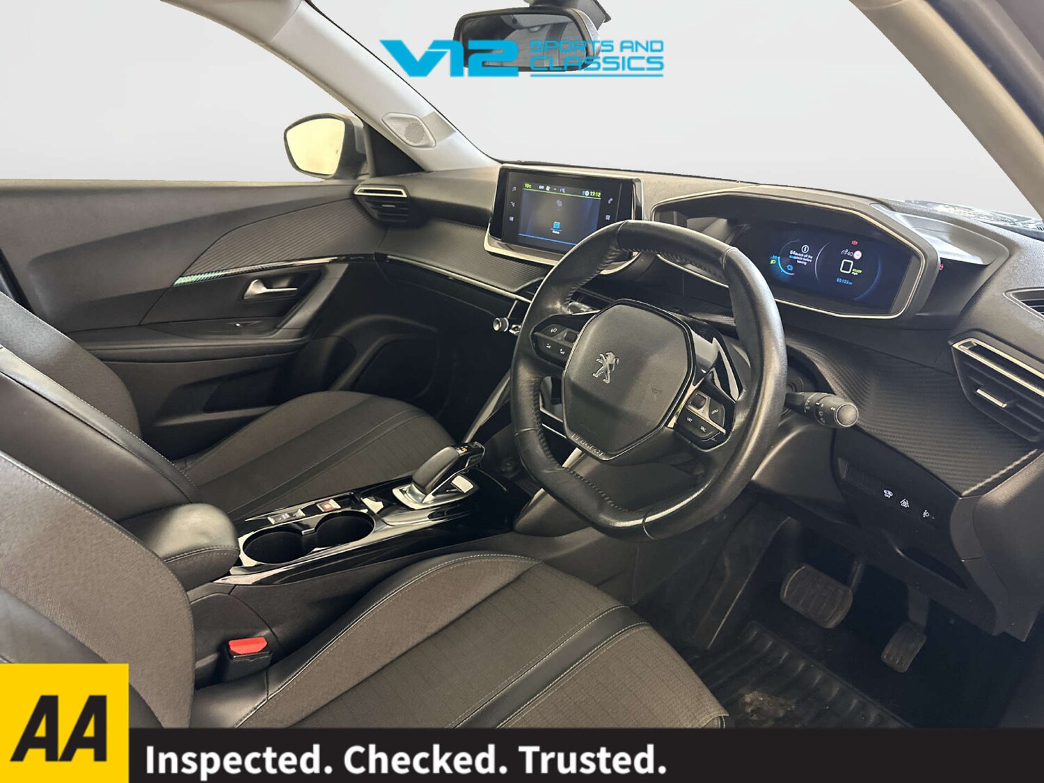 Used Peugeot 2008 2021 for sale - 77813617: Photo 15