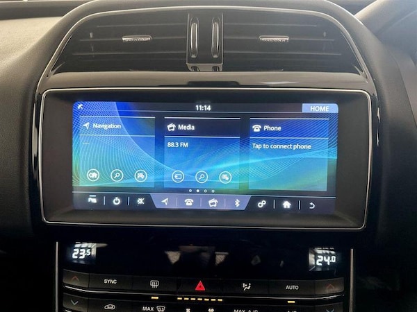 Used Jaguar XE 2019 for sale - 76162029: Photo 23