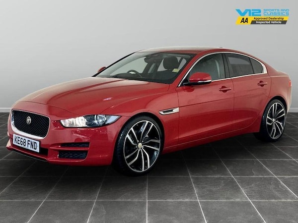 Used Jaguar XE 2019 for sale - 76162029: Photo 6