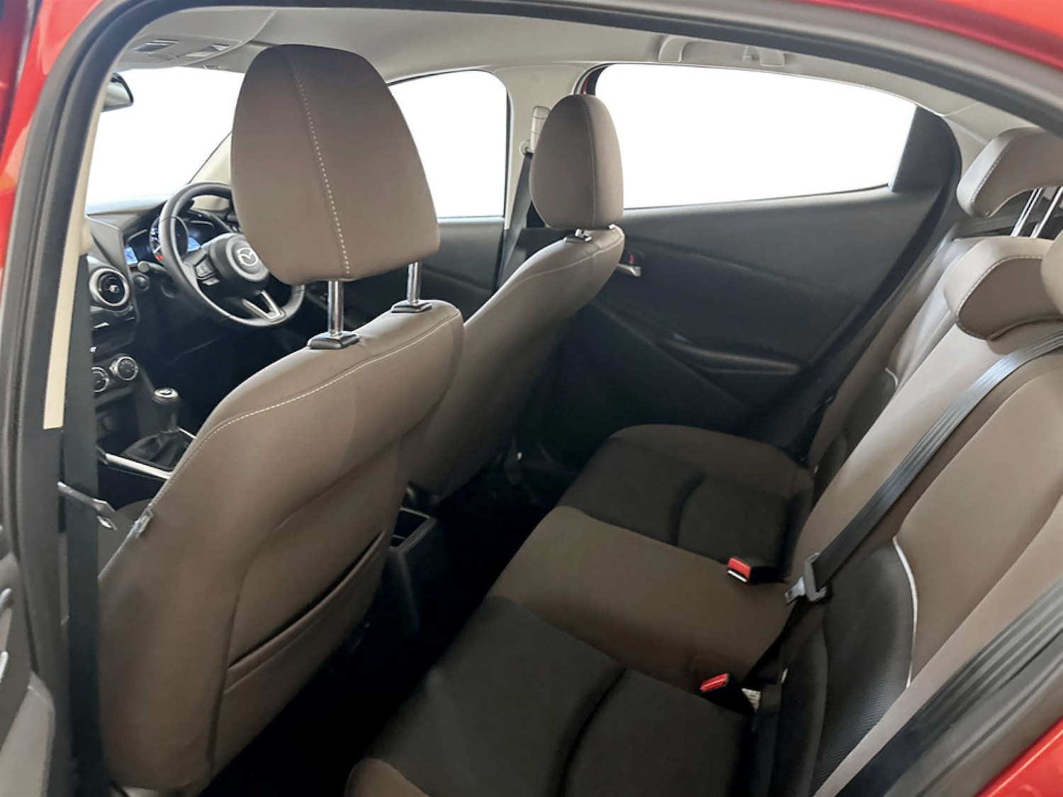 Used Mazda Mazda2 2022 for sale - 77337011: Photo 14