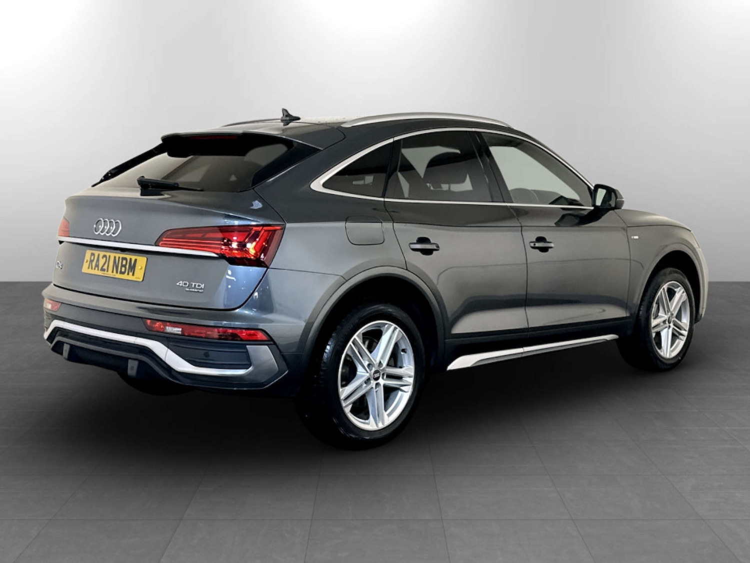 Used Audi Q5 2021 for sale - 77712955: Photo 10