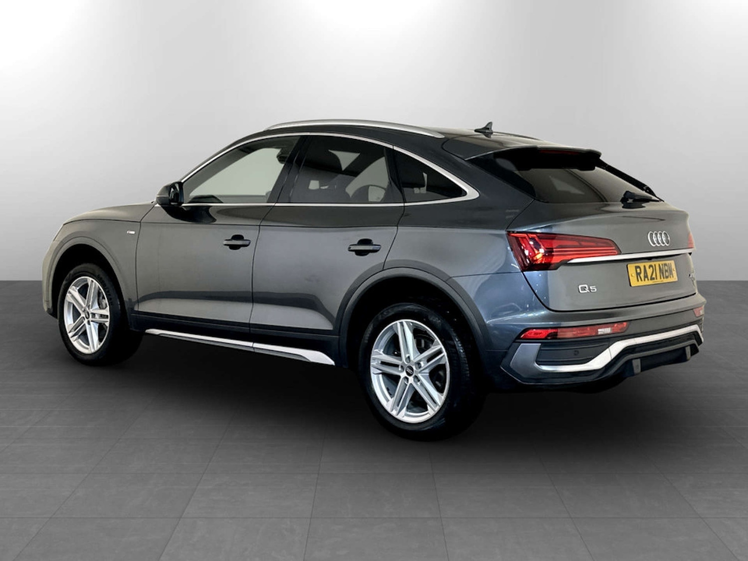 Used Audi Q5 2021 for sale - 77712955: Photo 8