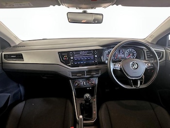 Used Volkswagen Polo 2021 for sale - 76382132: Photo