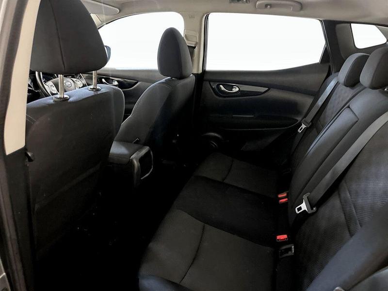Used Nissan Qashqai 2017 for sale - 76405262: Photo 15