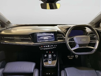 Used Audi Q4 e-tron 2022 for sale - 78016441: Photo