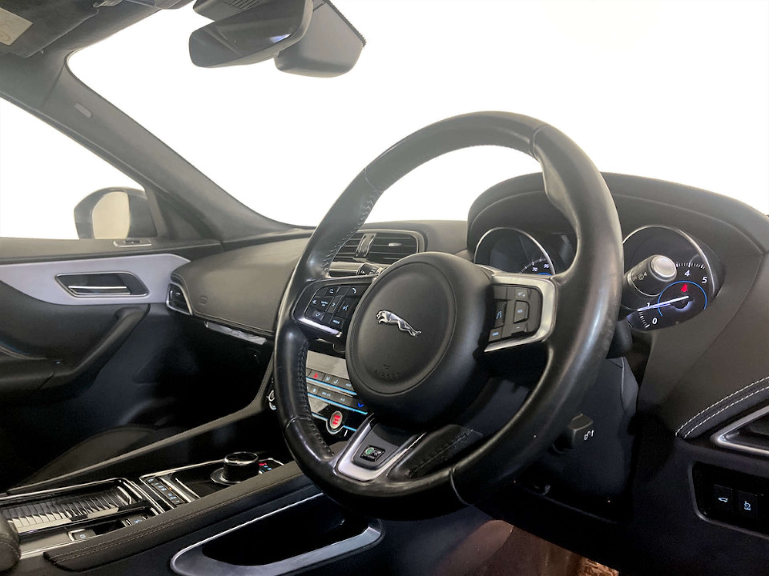 Used Jaguar F-Pace 2019 for sale - 77506912: Photo 14