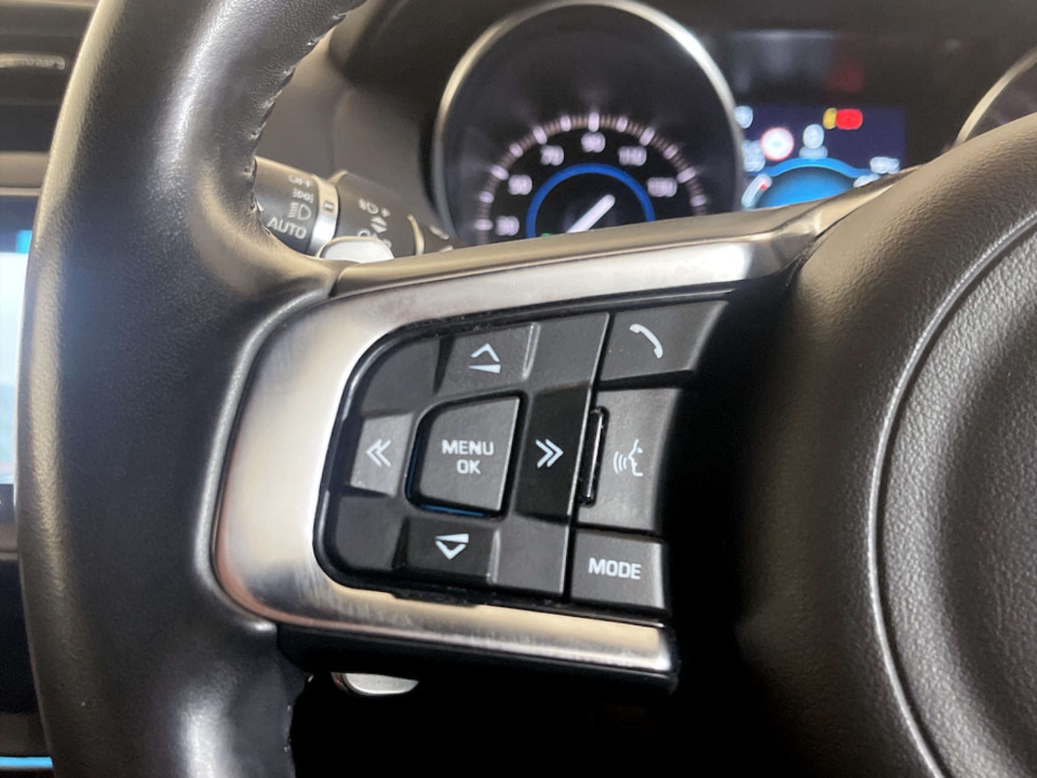 Used Jaguar F-Pace 2019 for sale - 77506912: Photo 16