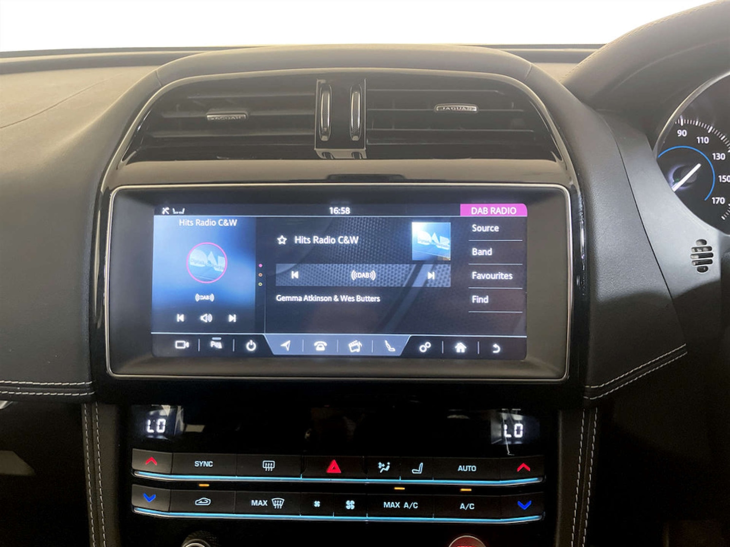 Used Jaguar F-Pace 2019 for sale - 77506912: Photo 21