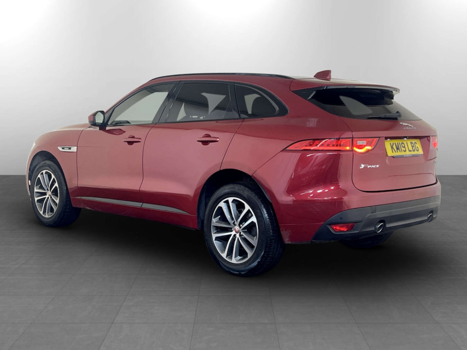 Used Jaguar F-Pace 2019 for sale - 77506912: Photo 7