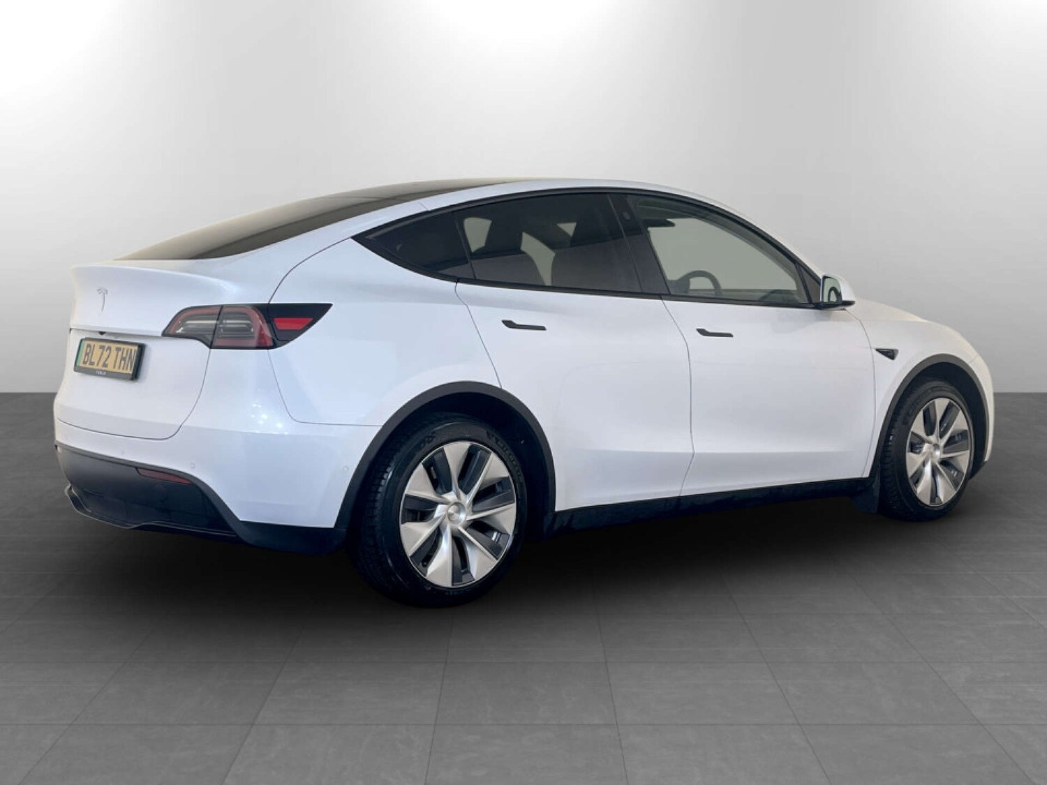Used Tesla Model Y 2022 for sale - 77590596: Photo 10