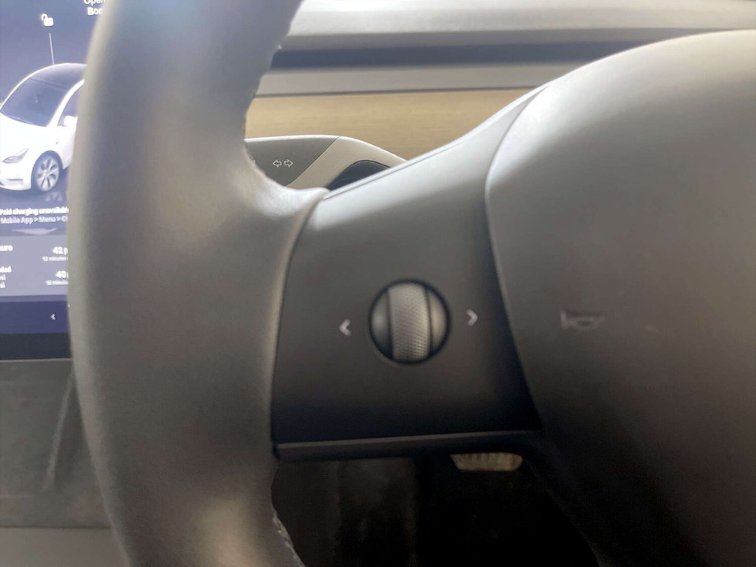 Used Tesla Model Y 2022 for sale - 77590596: Photo 17