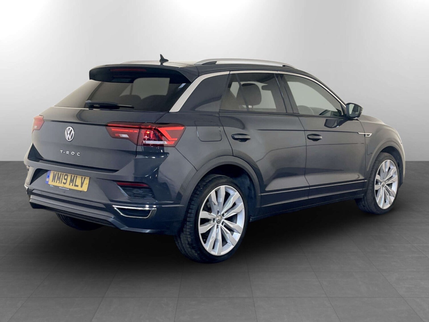 Used Volkswagen T-Roc 2019 for sale - 77745459: Photo 10
