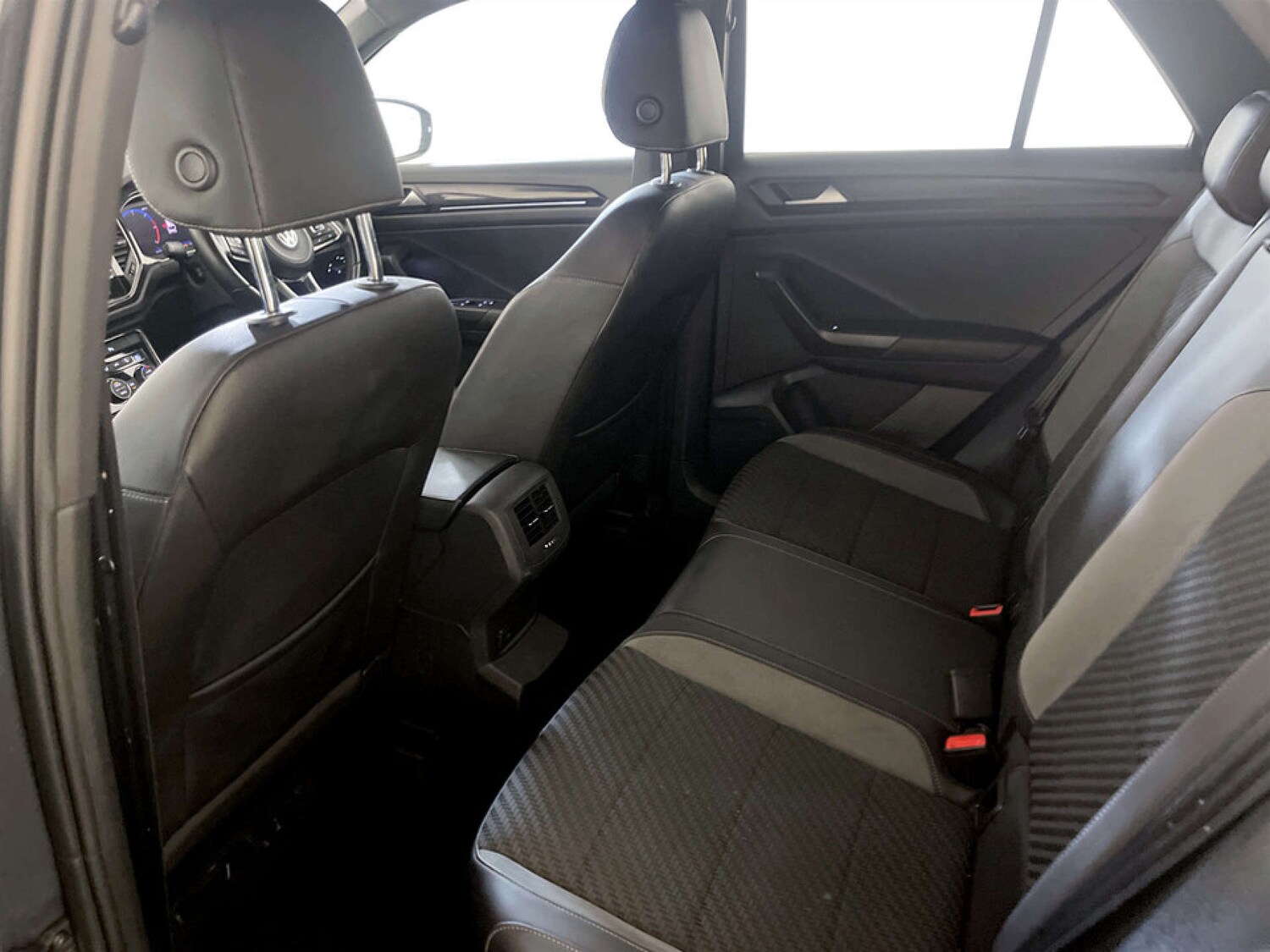 Used Volkswagen T-Roc 2019 for sale - 77745459: Photo 14