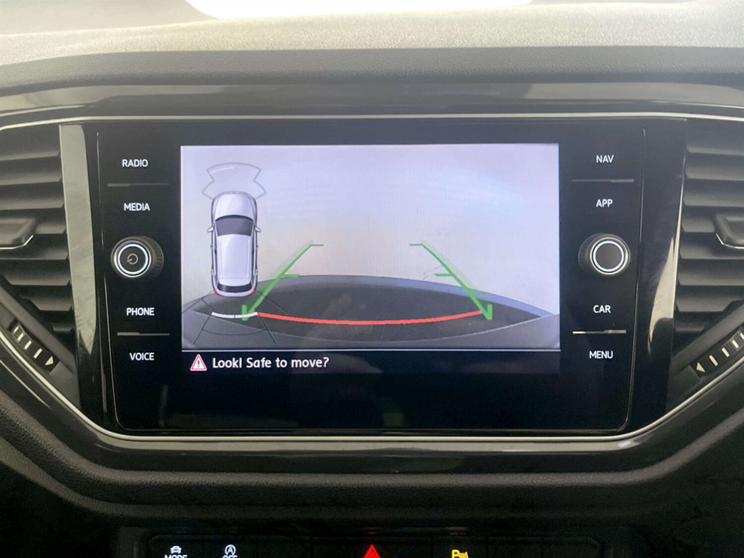 Used Volkswagen T-Roc 2019 for sale - 77745459: Photo 20