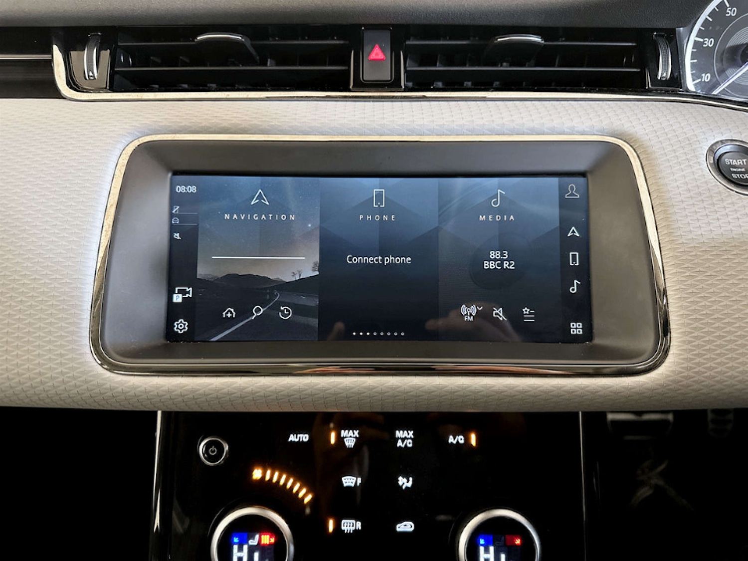 Used Land Rover Range Rover Evoque 2022 for sale - 77406100: Photo 22