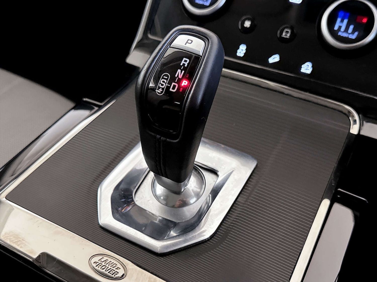 Used Land Rover Range Rover Evoque 2022 for sale - 77406100: Photo 24