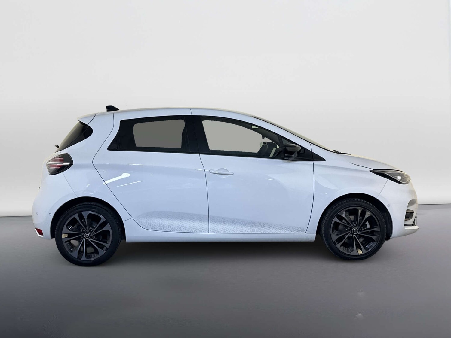 Used Renault Zoe 2022 for sale - 77920704: Photo 11