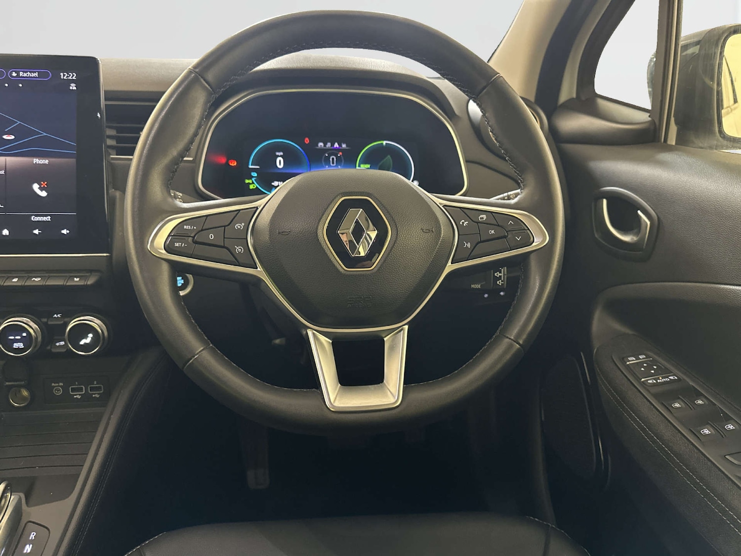 Used Renault Zoe 2022 for sale - 77920704: Photo 15