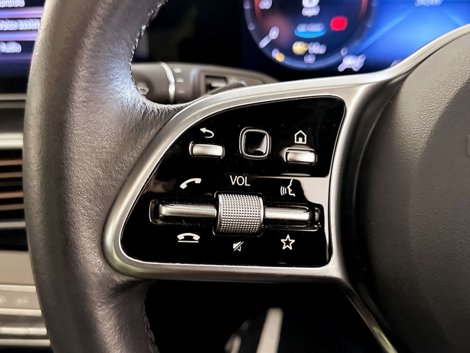 Used Mercedes-Benz EQC 2020 for sale - 77470035: Photo 18